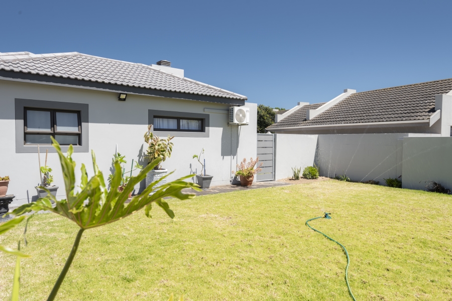 3 Bedroom Property for Sale in Country Club Western Cape